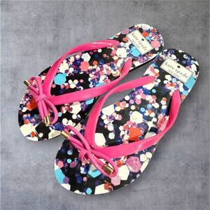 Kate Spade New York Flip Flops – Pink Bow Straps & Confetti Print